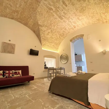 Pietra Di Tomamso - Central Station Appartement